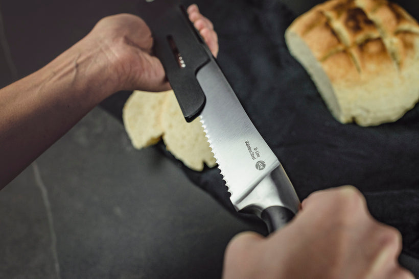D-Line Brotmesser